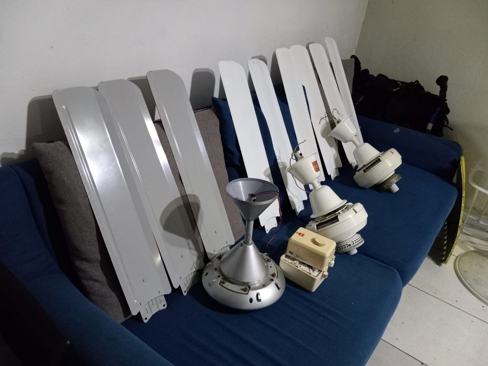 aires acondicionados y abanicos - abanicos de techo $2,500 cada uno 1