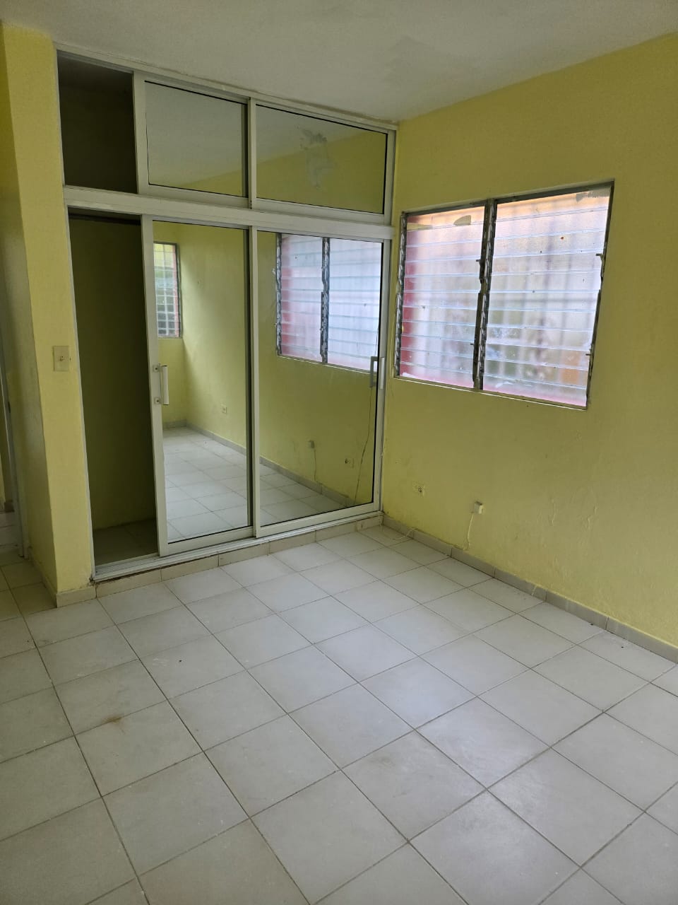 casas - Gran Venta de Propiedad en Santo Domingo Este  3