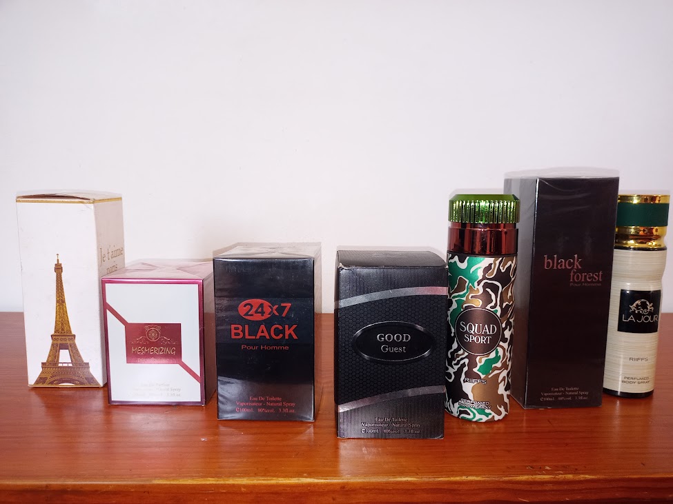 joyas, relojes y accesorios - Variedad de perfumes de E.A.U.(árabes) 