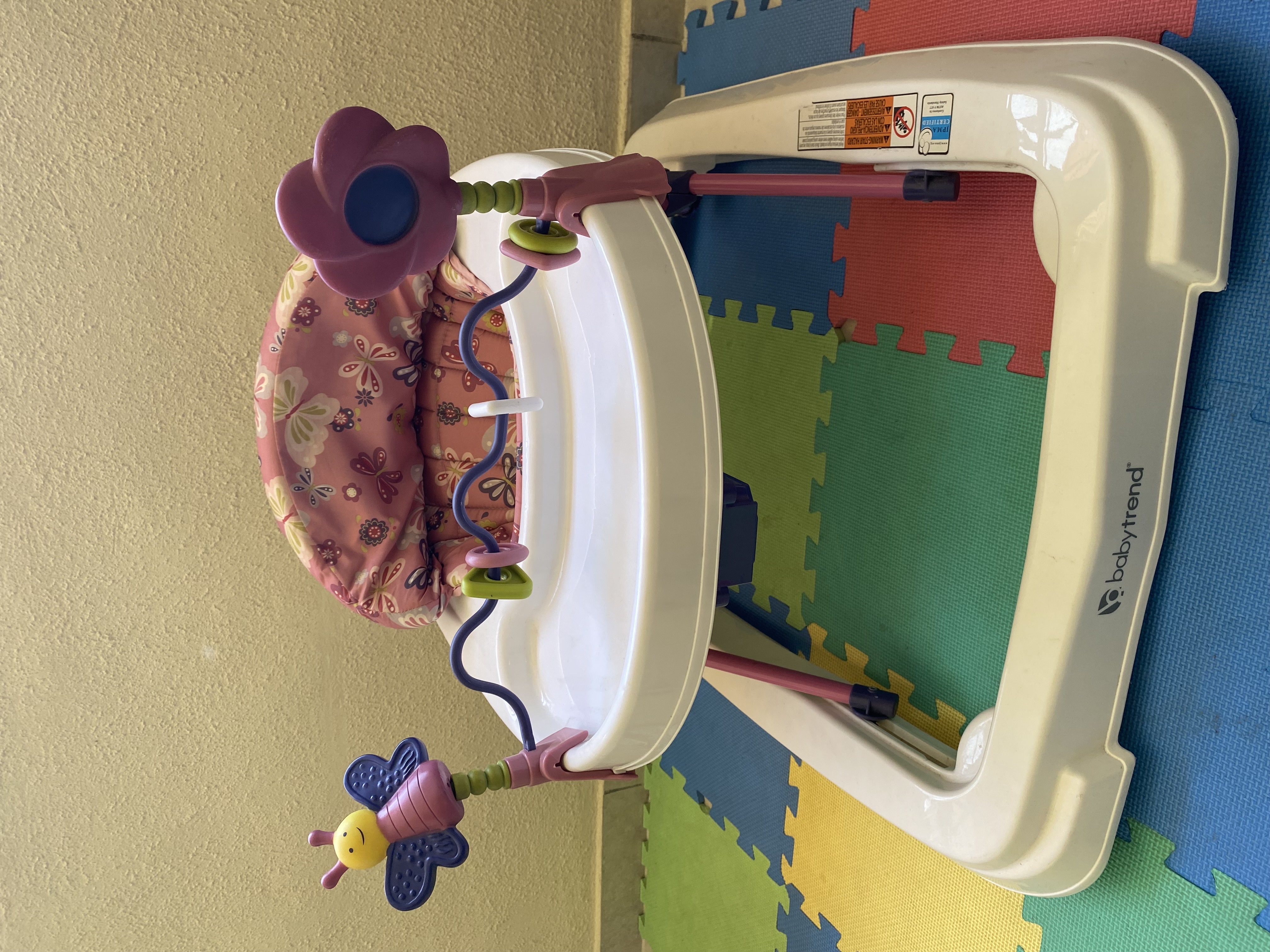 coches y sillas - Andador Baby Trend 