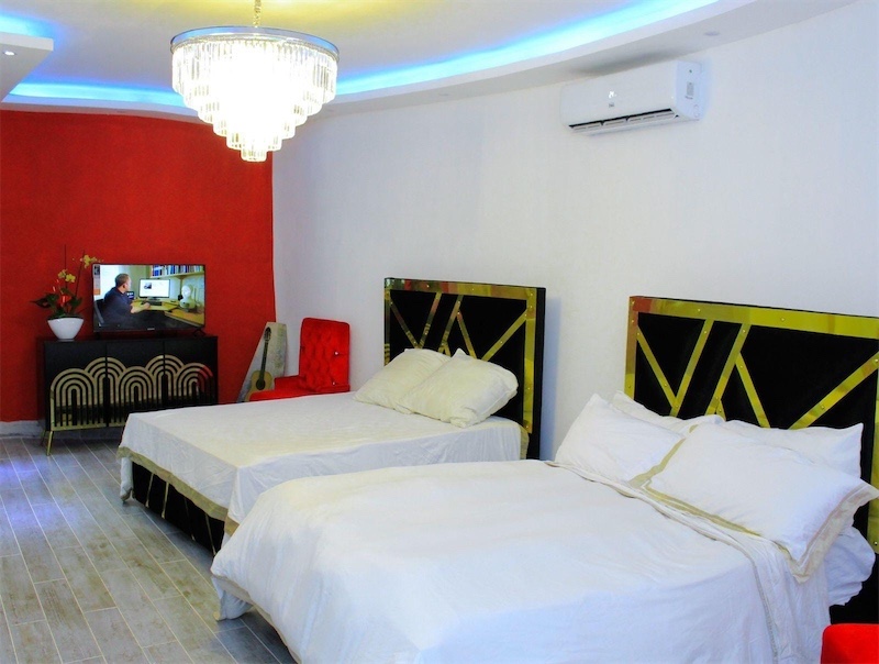 casas vacacionales y villas - Venta de Villa amueblada en cap Cana Green Village con 1500 mts zona turista  6