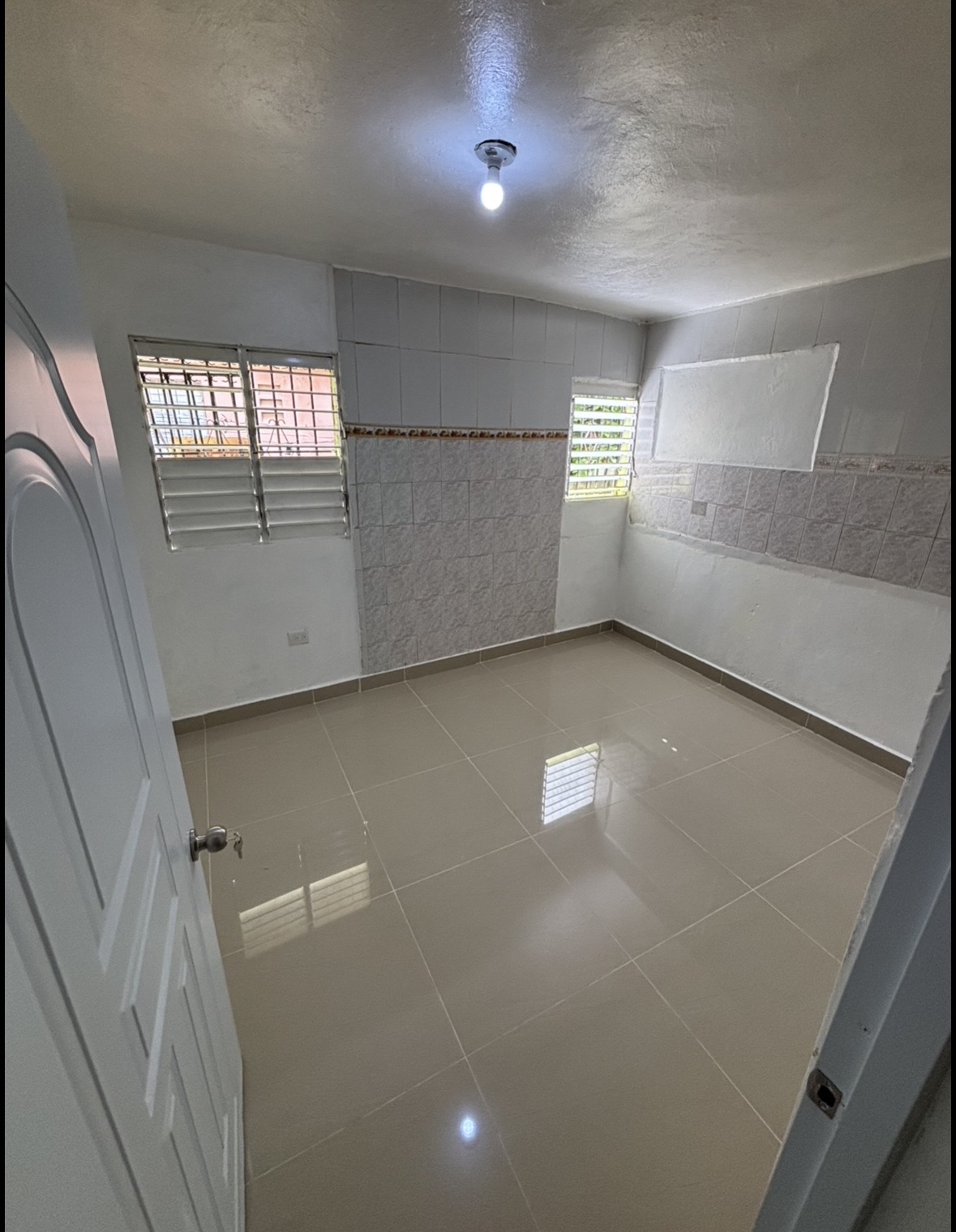 casas - alquiler 20,000 pesos  3