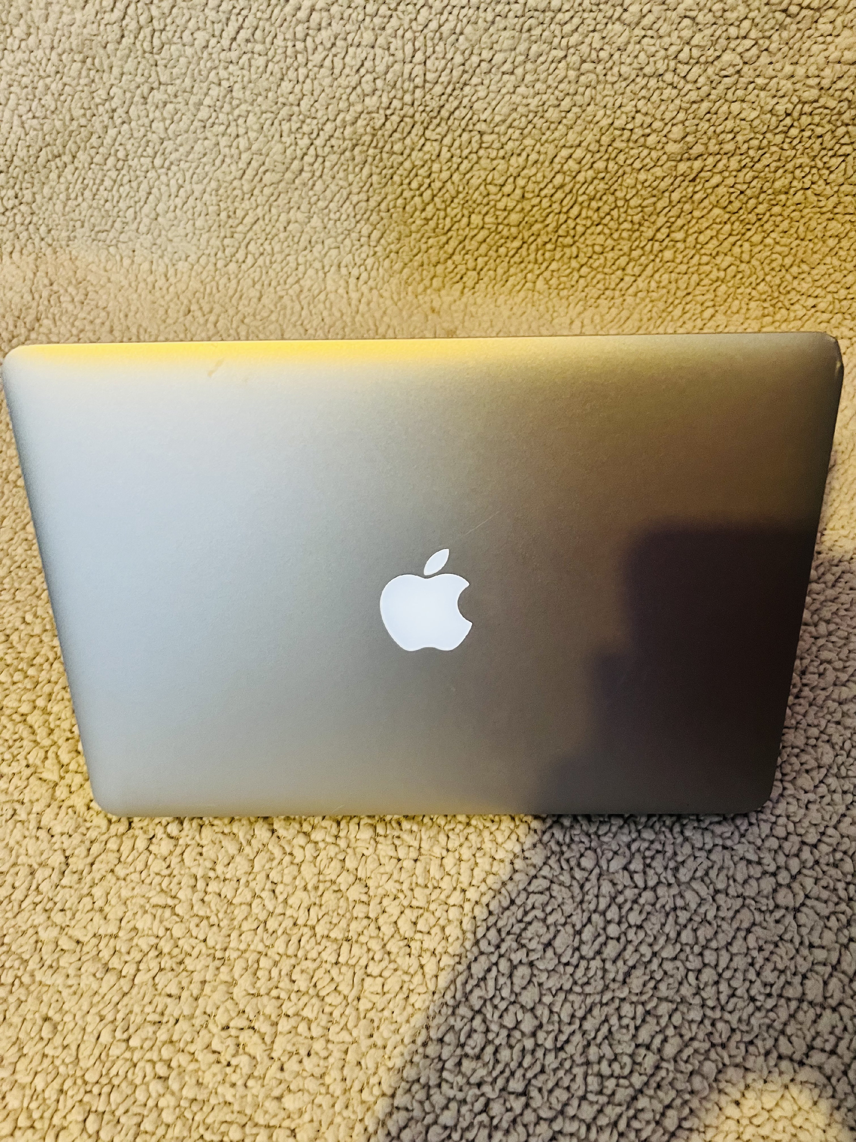 computadoras y laptops - MacBook Pro A1502 (principios de 2015) para Piesa  2