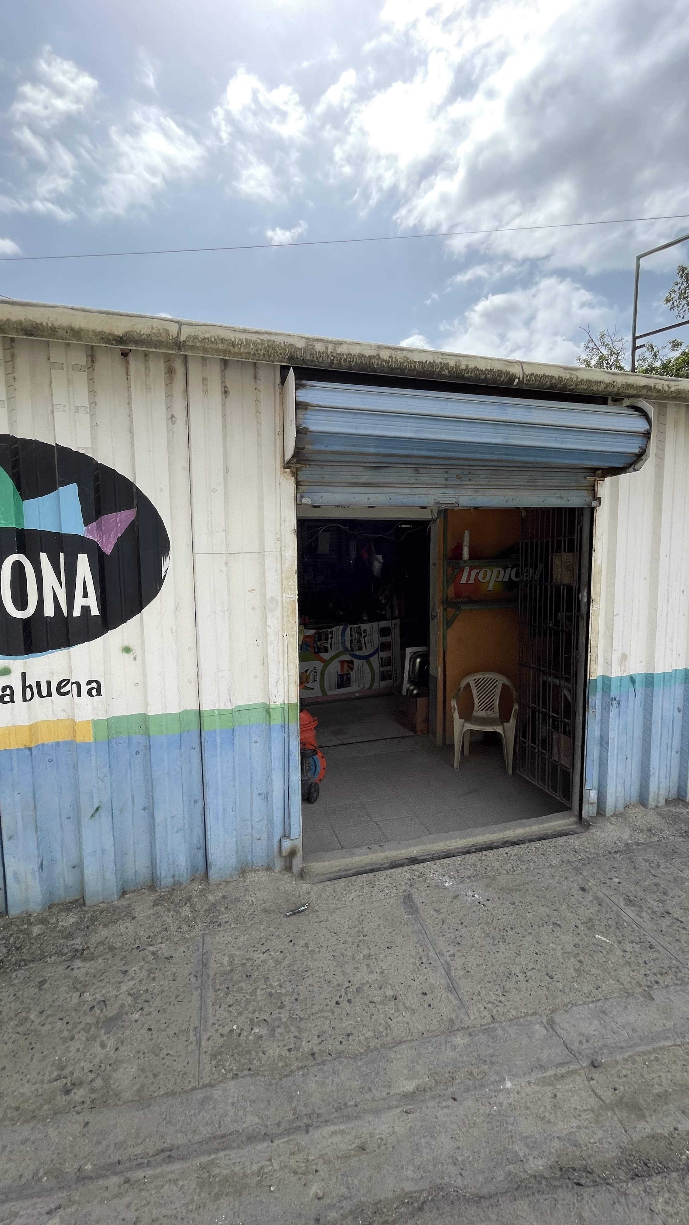 oficinas y locales comerciales - Ferretería  7