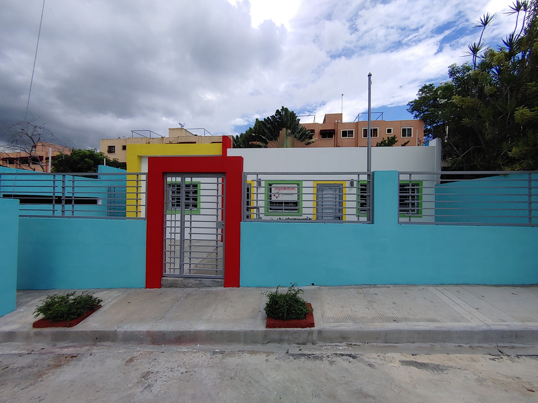 cursos y clases - COLEGIO MONTESSORI CARMENCITA CIUDAD REAL AV REPUBLICA DE COLOMBIA