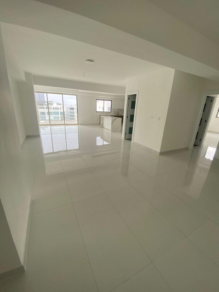apartamentos - Apartamento en venta ubicado en Urbanización Real 4
