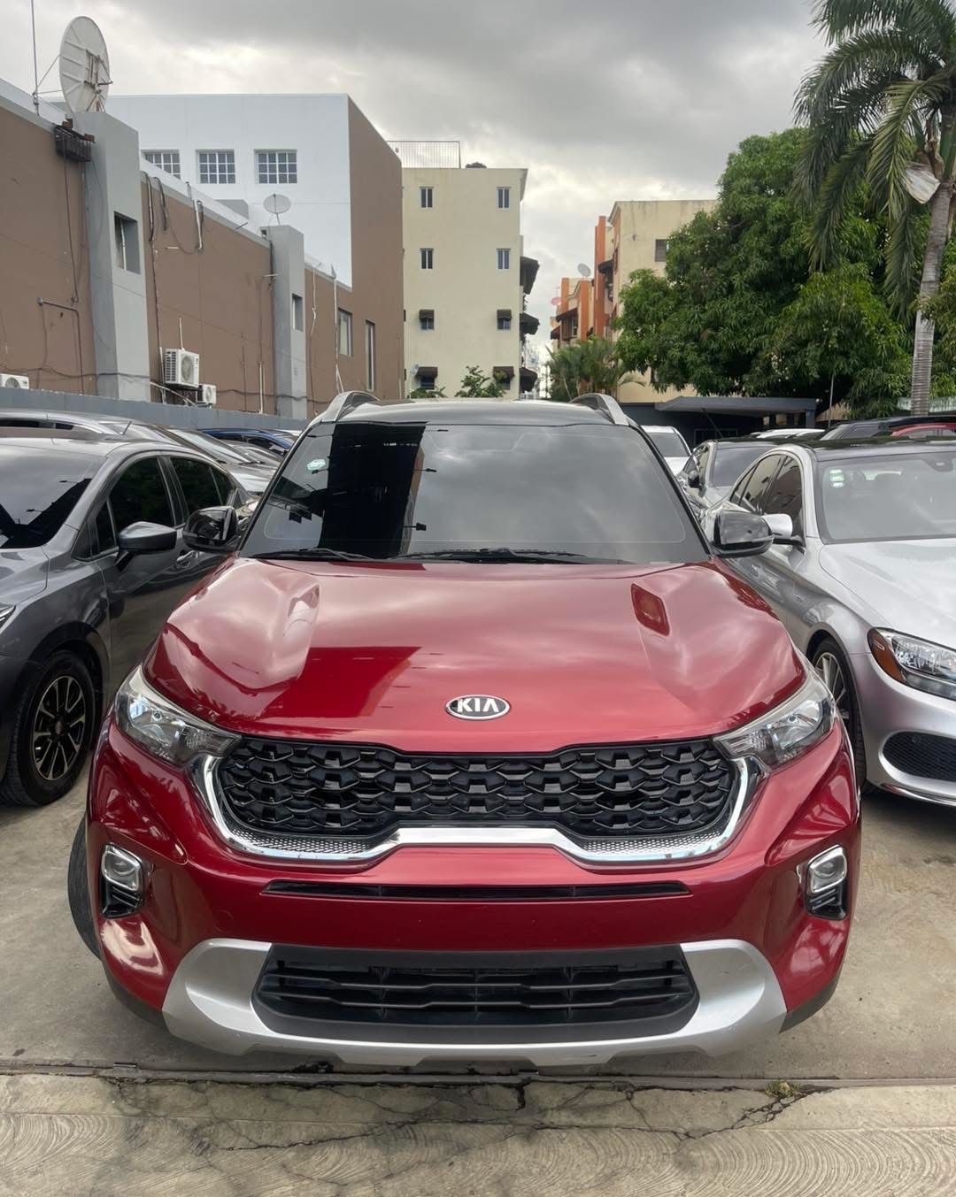 jeepetas y camionetas - KIA SONET FULL 2021 2