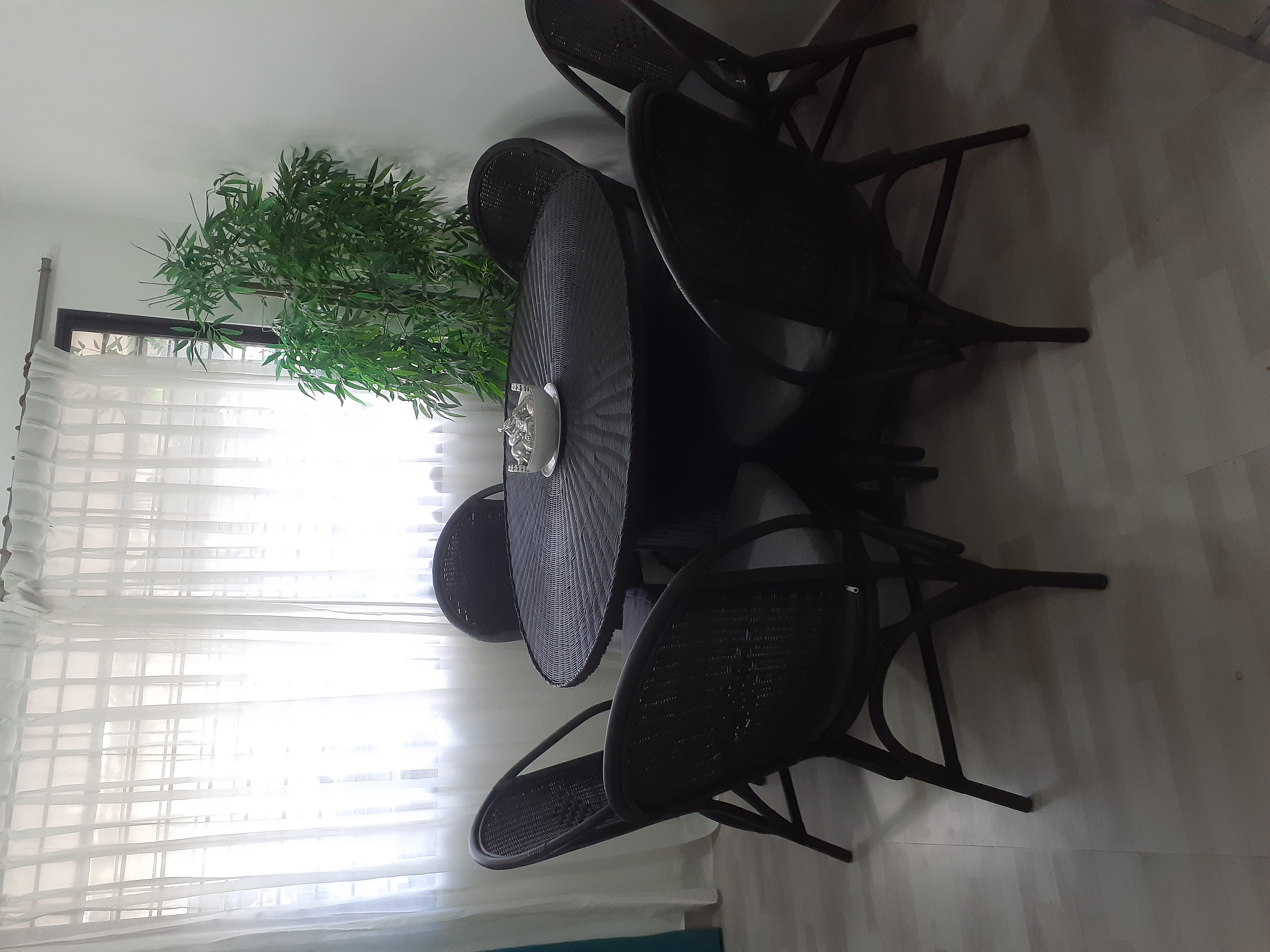 muebles y colchones - Comedor en mimbre y ratan 2