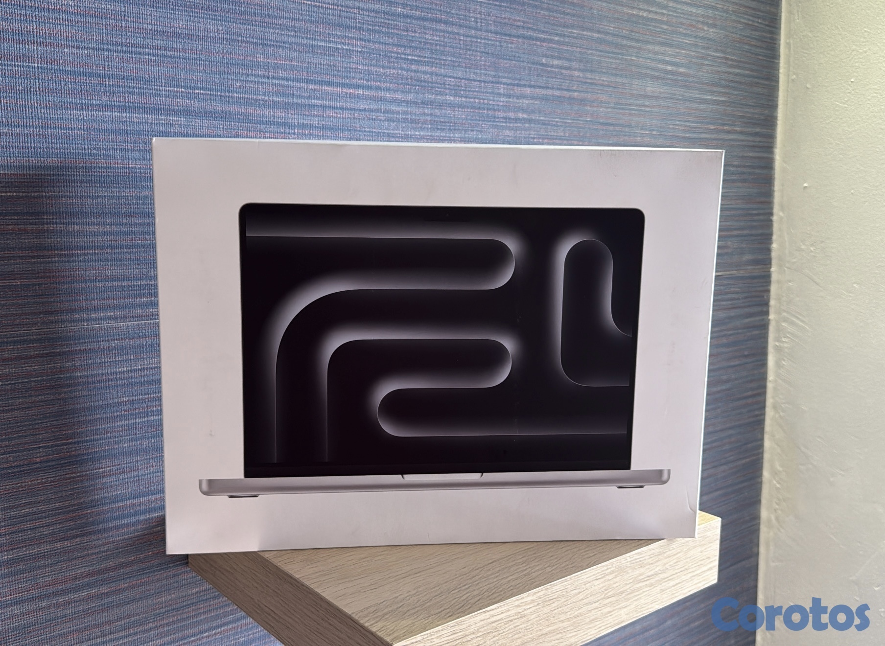 computadoras y laptops - MacBook Pro 14-inch M3 Apple |512GB RAM |8GB RAM