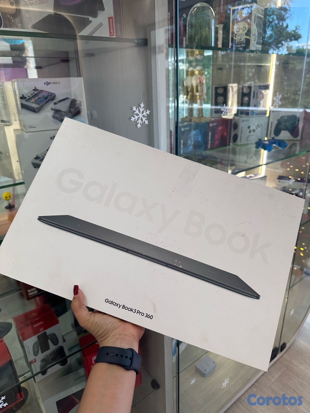 computadoras y laptops - SAMSUNG BOOK 3 PRO 360 TOUCHSCREEN16" i7-13620P 16/1TB GRAY  1