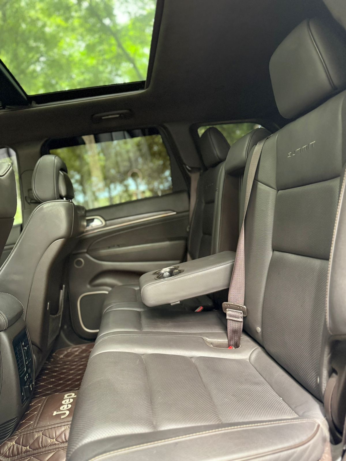 jeepetas y camionetas - JEEP GRAND CHEROKEE SUMMIT 2015☑️ Clean Carfax  3