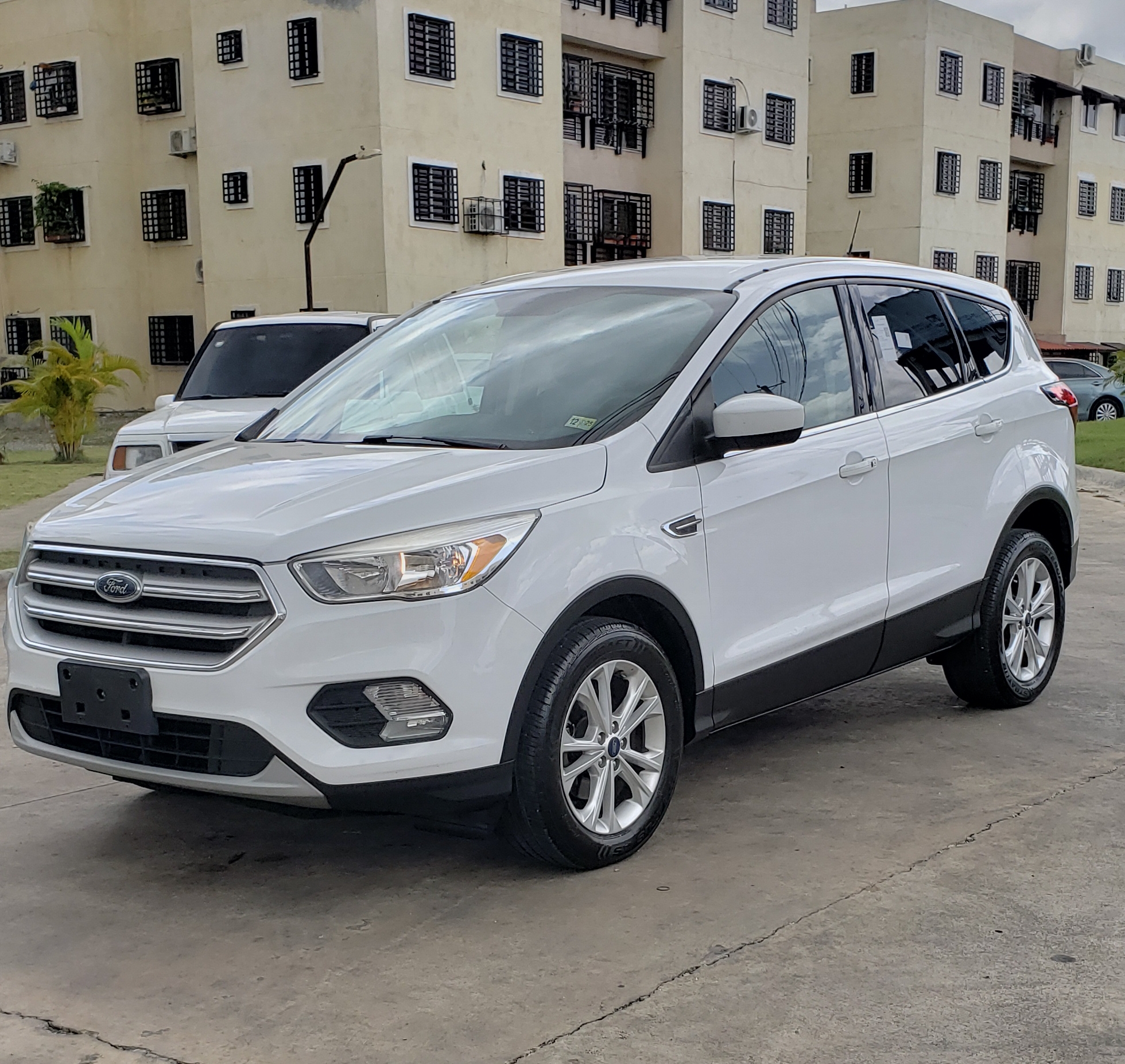 jeepetas y camionetas - Ford Escape 2019  0