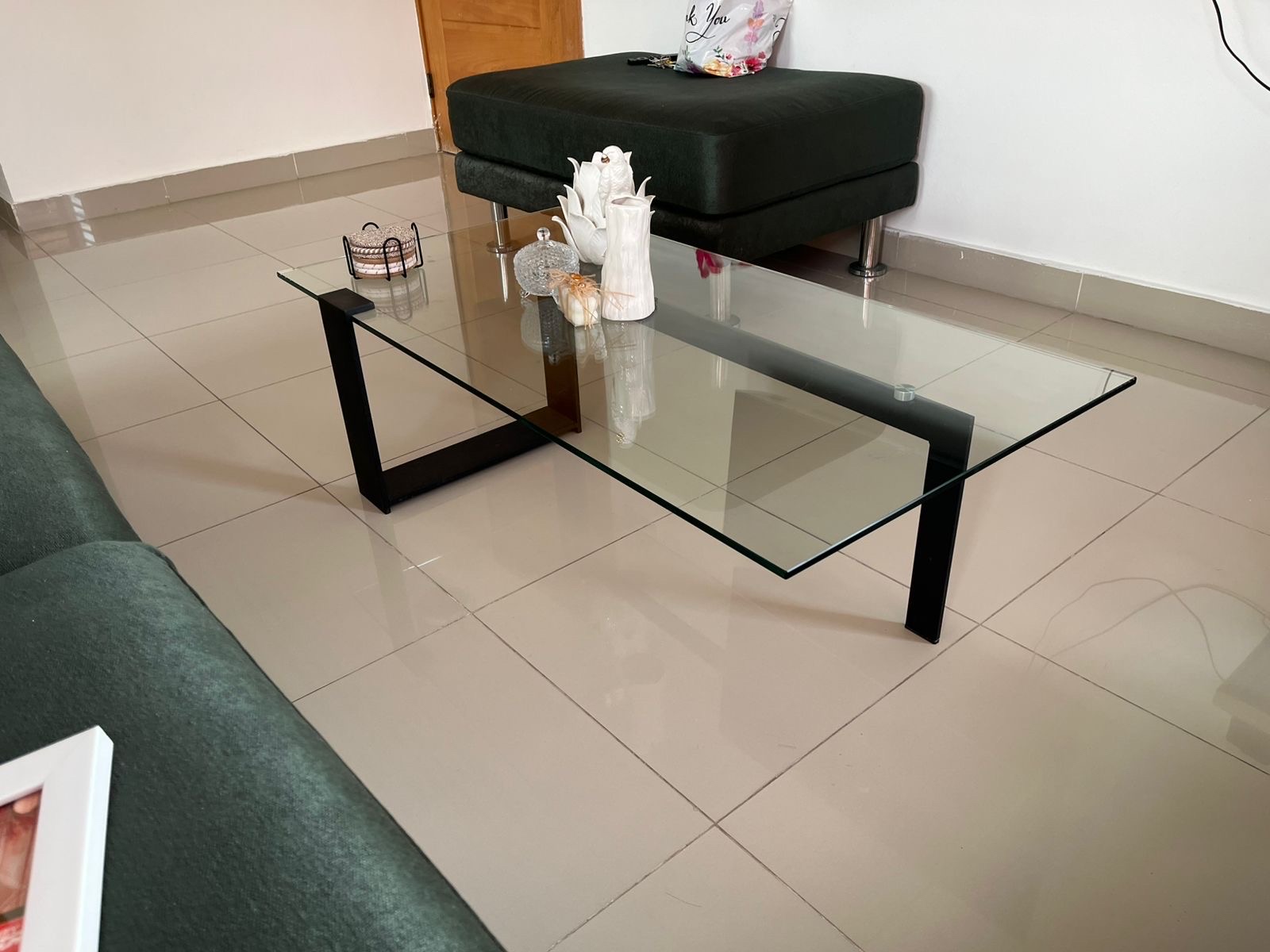 muebles y colchones - Mueble en L seccional + Otoman + Mesa de Centro 3