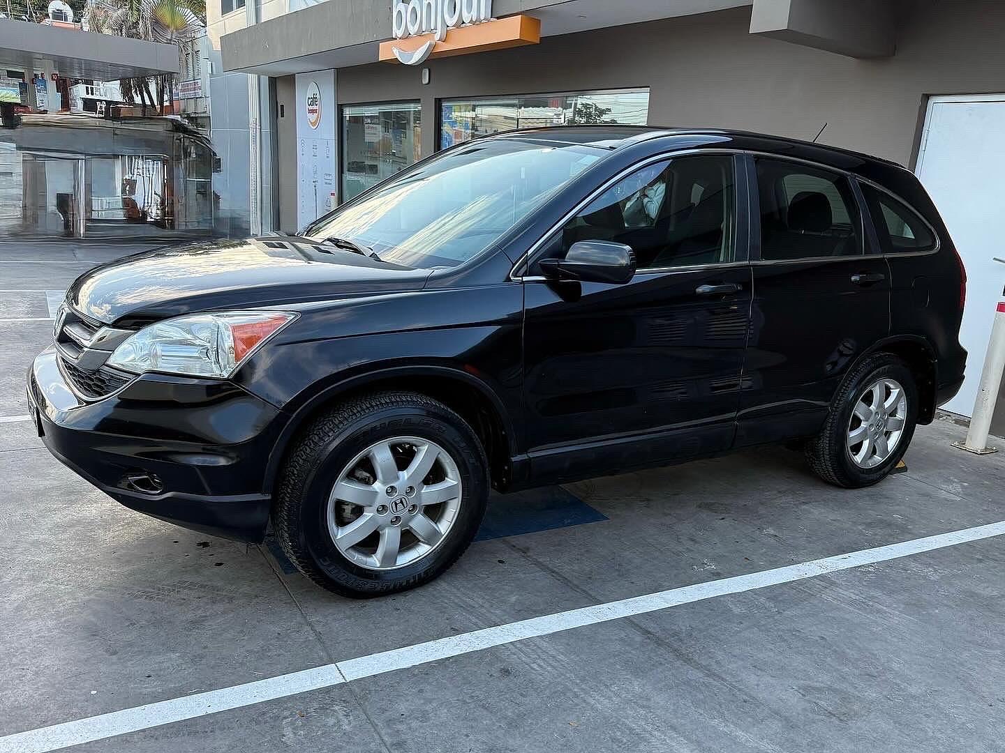 jeepetas y camionetas - Honda CRV 2011 LX 2WD 2