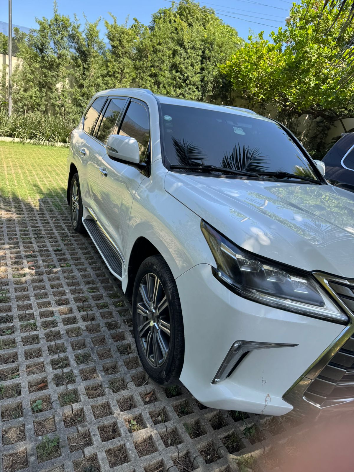 jeepetas y camionetas - lexus LX 570 2016 5