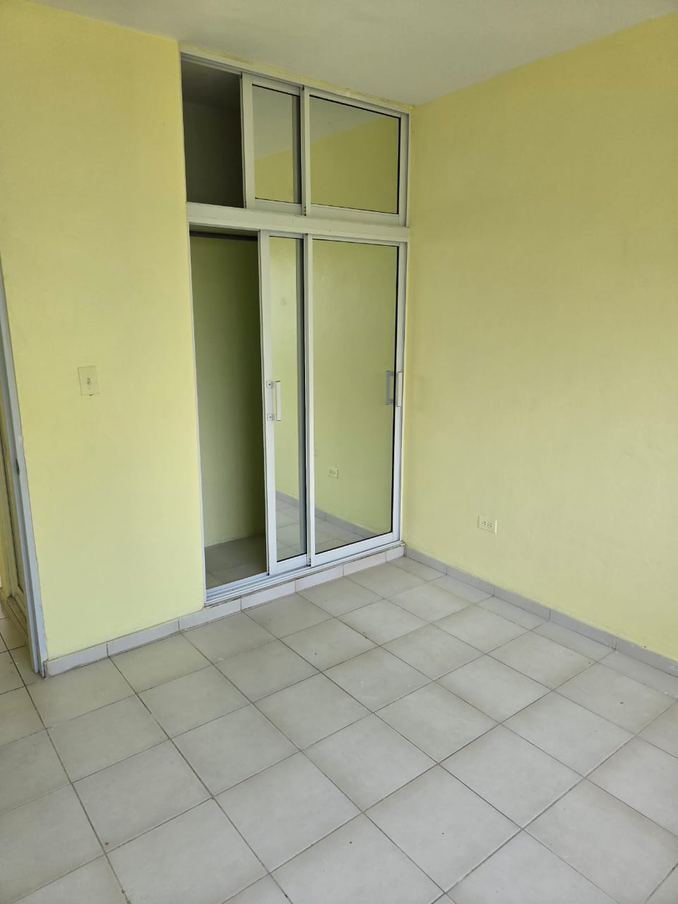 casas - Gran Venta de Propiedad en Santo Domingo Este  4