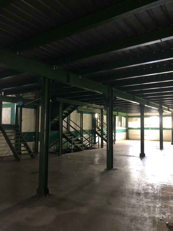 oficinas y locales comerciales - Alquilo Nave 2,403 mts Av Joaquín Balaguer, Stgo 6