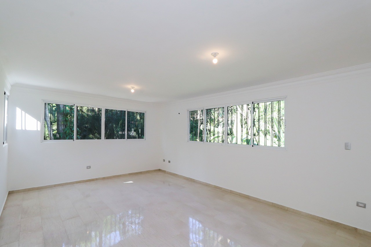 casas - Se vende casa en Arroyo Hondo 4