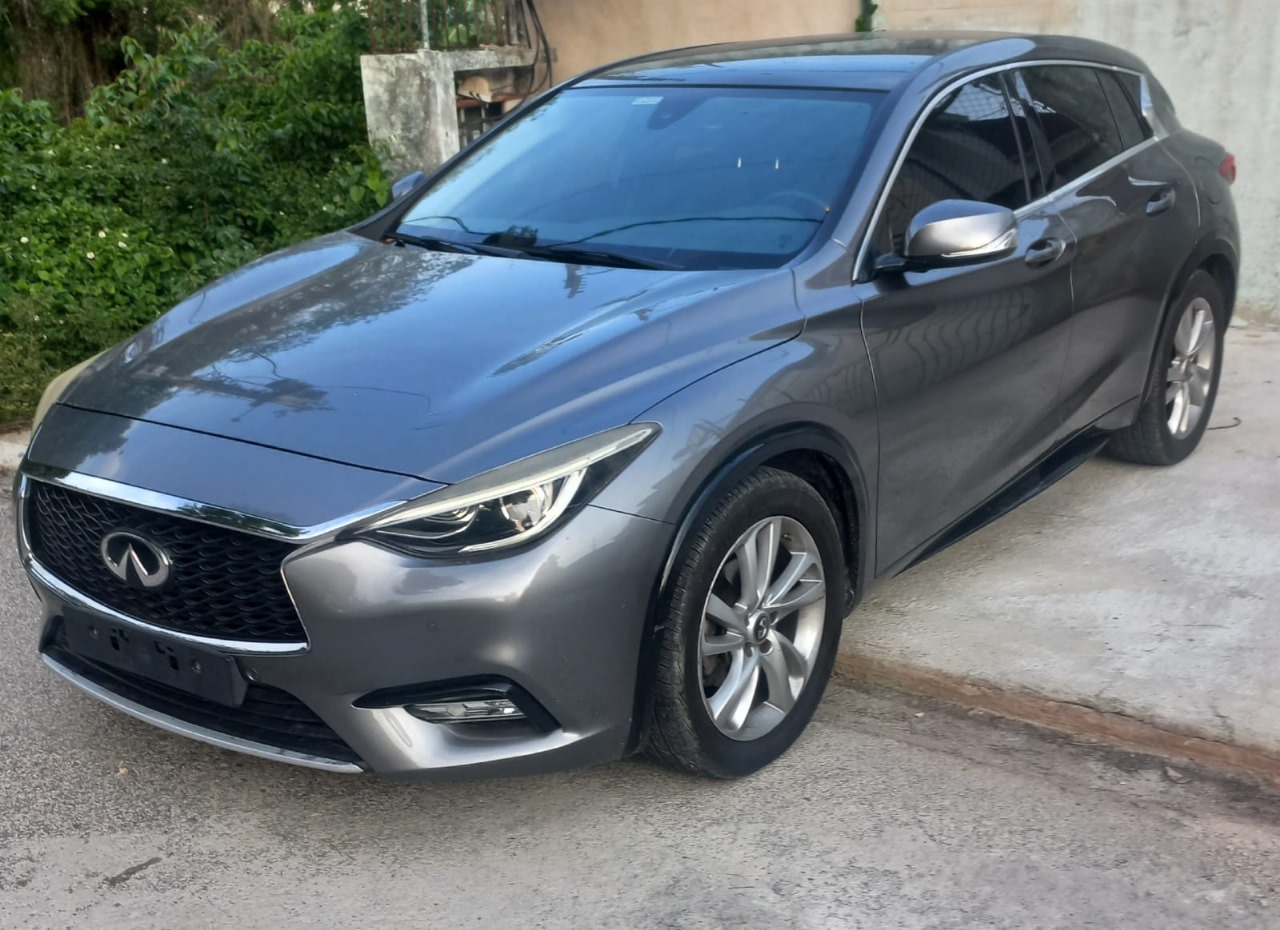 jeepetas y camionetas - Infiniti QX-30    2018 0