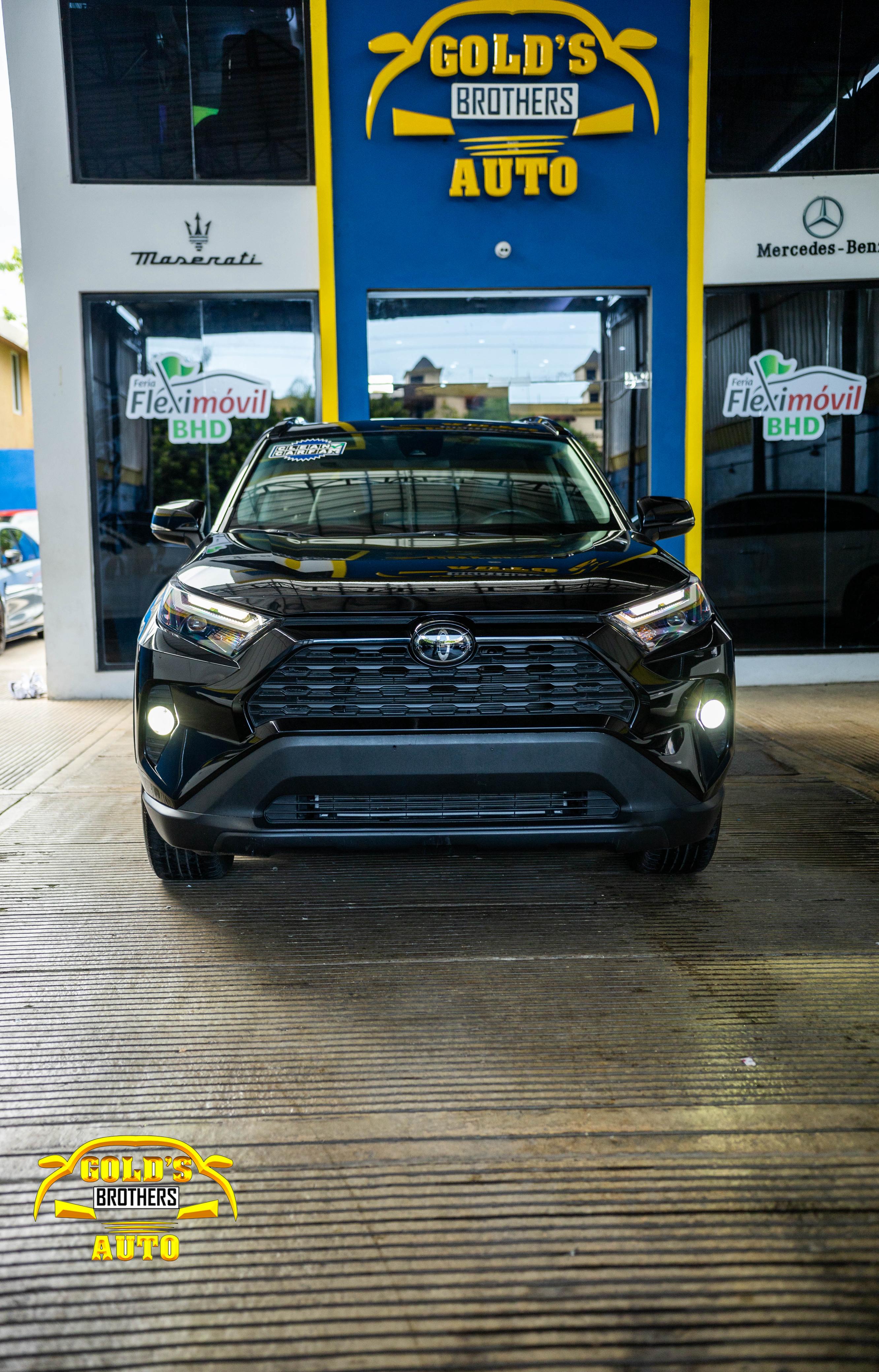 jeepetas y camionetas - Toyota Rav4 XLE 2024 Recien Importada 1