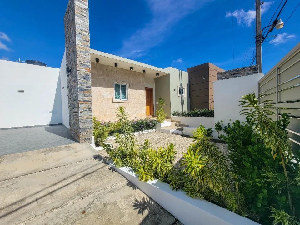 casas - Vive el Estilo Moderno: Villa Lista para Mudarte 8