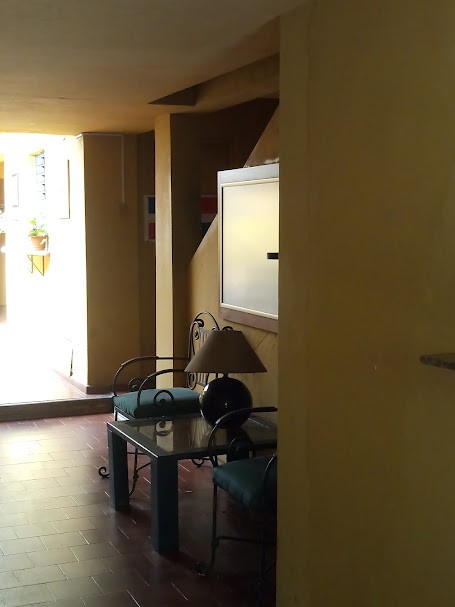habitaciones y viviendas compartidas - Habitación estudio amplia.   2