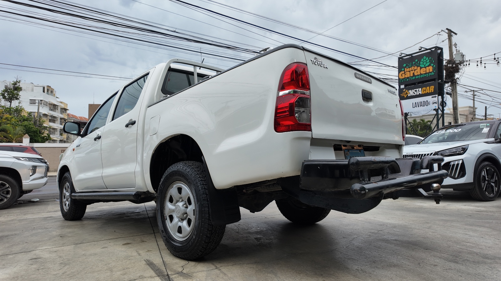 jeepetas y camionetas - TOYOTA HILUX 2012 5
