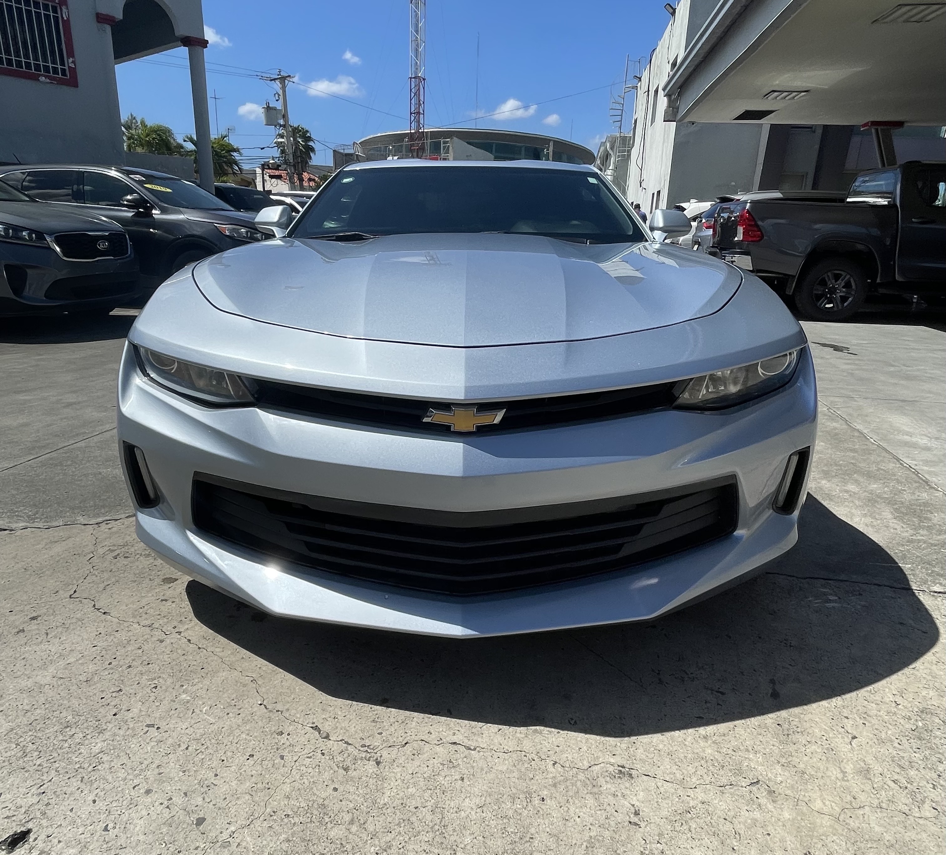 carros - Vendo en Super buen precio, llámame  0
