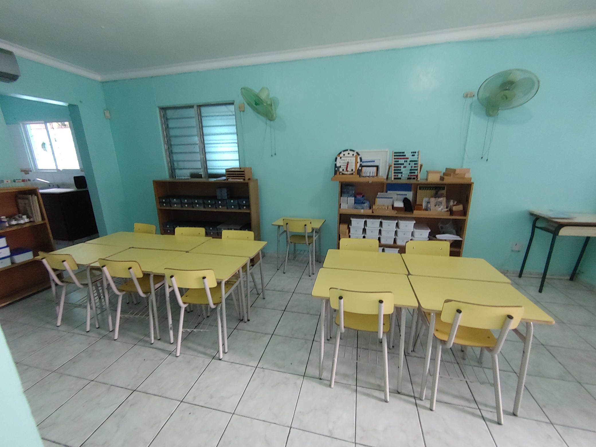 cursos y clases - COLEGIO MONTESSORI CARMENCITA CIUDAD REAL AV REPUBLICA DE COLOMBIA 1
