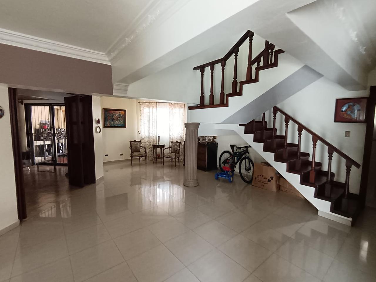 casas - Casa en Venta, Altos De Arroyo Hondo RD$16,000,000 5