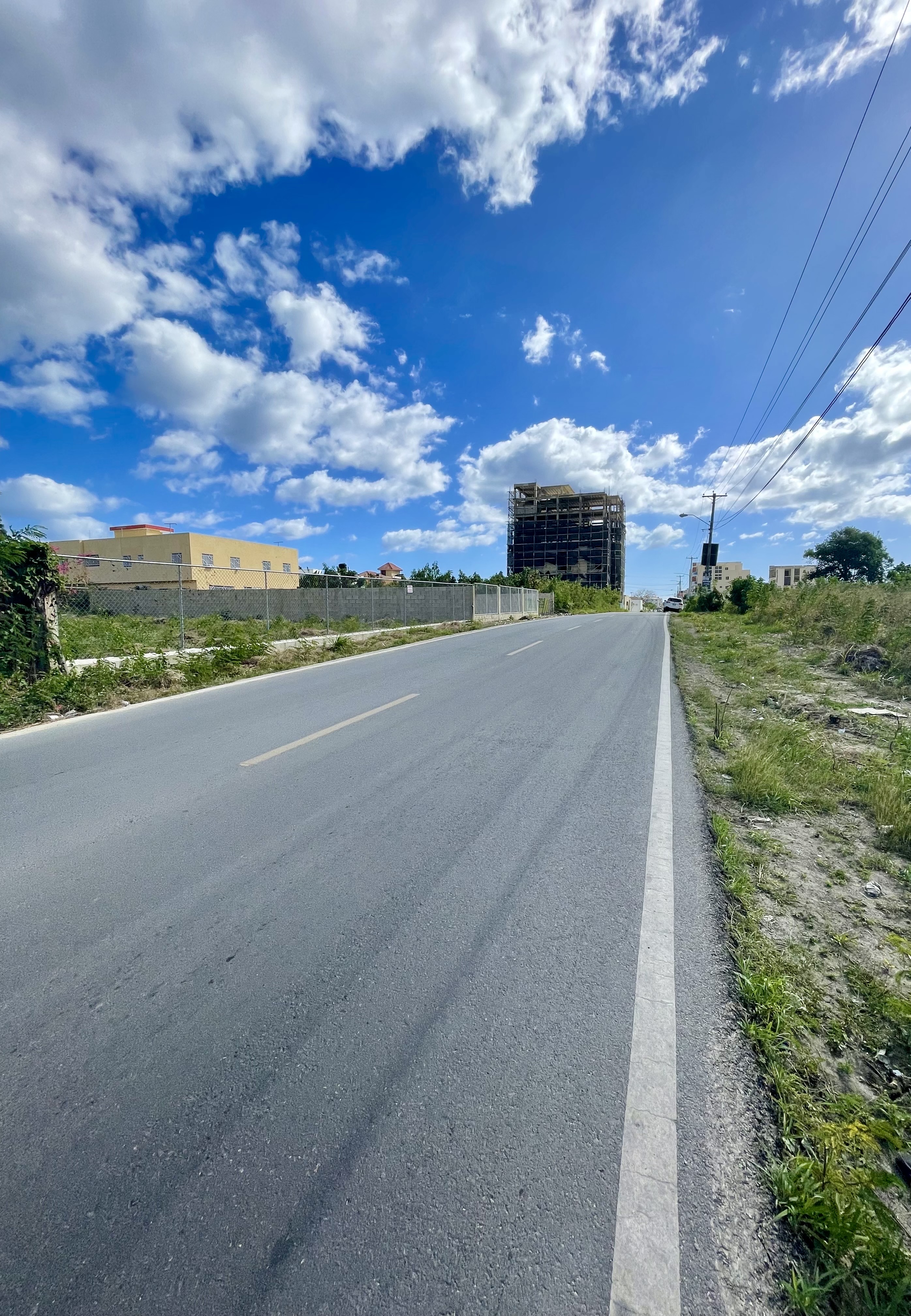 solares y terrenos - La Romana en La Caleta - Terreno de 540 m² 2