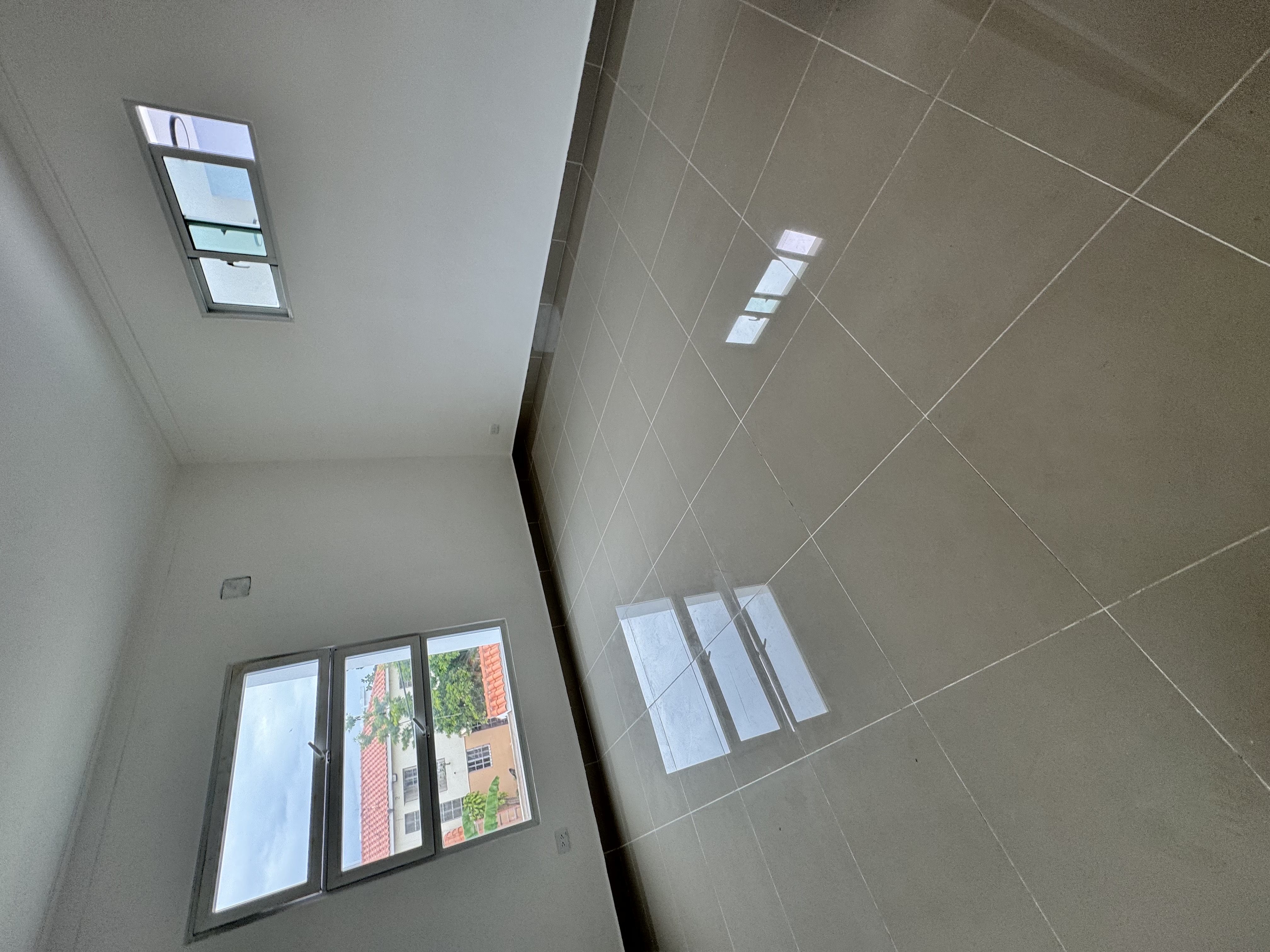 casas - venta de casa en la autopista de san isidro brisa oriental Santo Domingo este  9