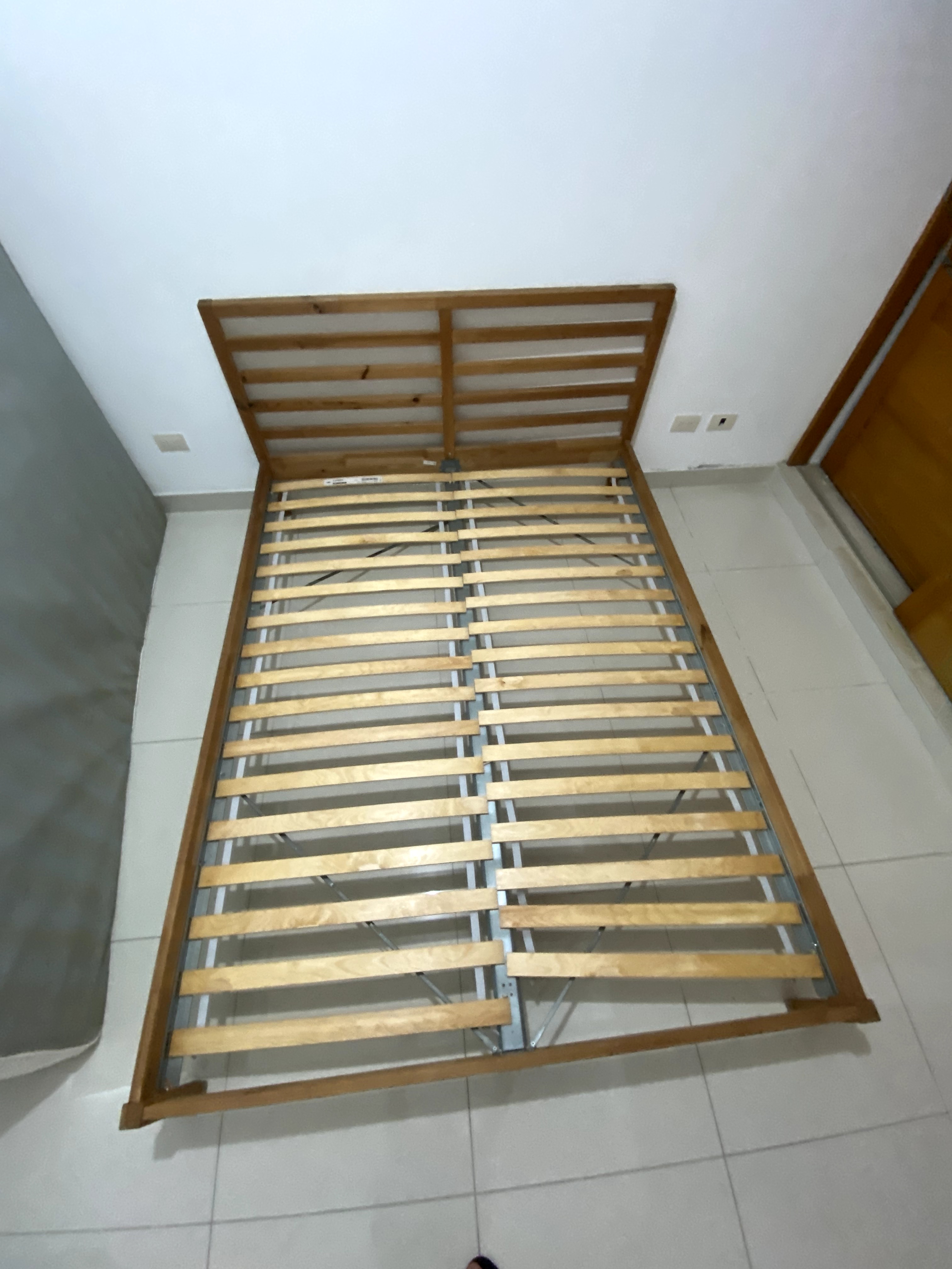 muebles y colchones - Cama queen IKEA TARVA 1