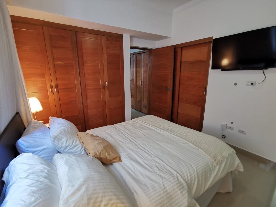 apartamentos - APARTAMENTO DE 1 HABITACIÓN EN ALQUILER AMUEBLADO CON AREAS SOCIALES EVARISTO M. 8