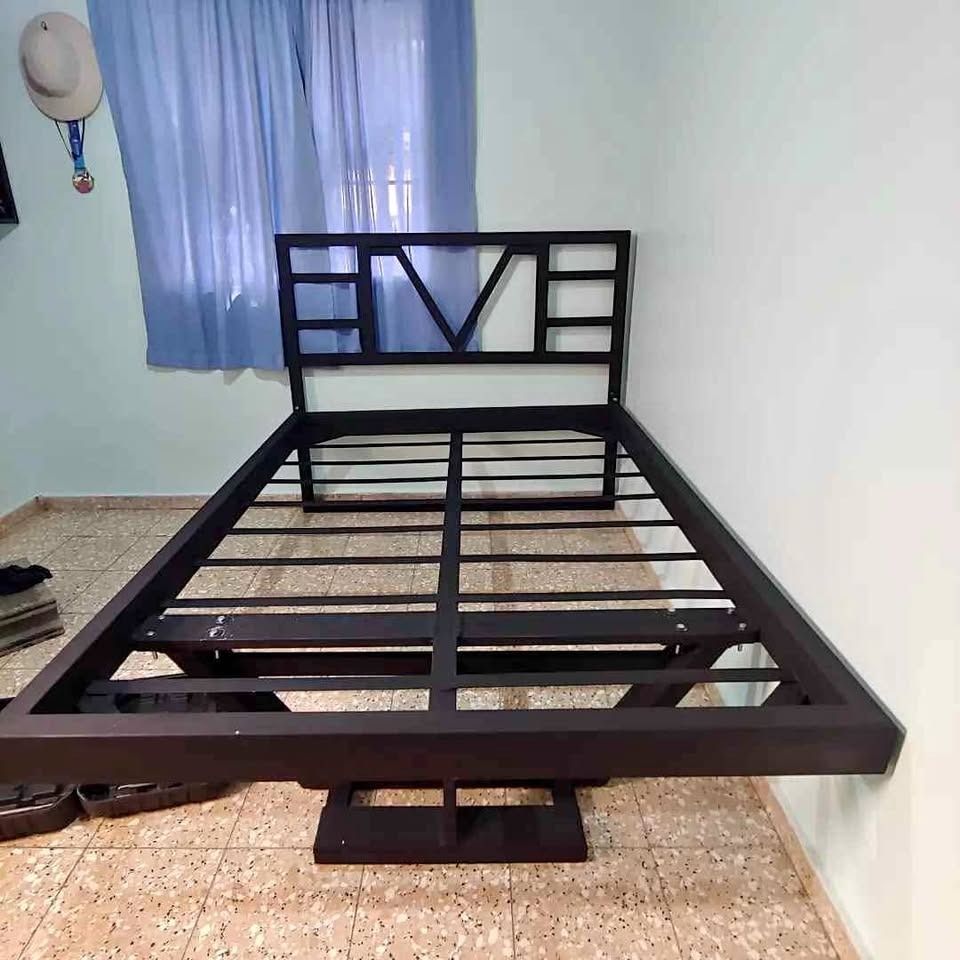 muebles y colchones - base de cama en hierro  1