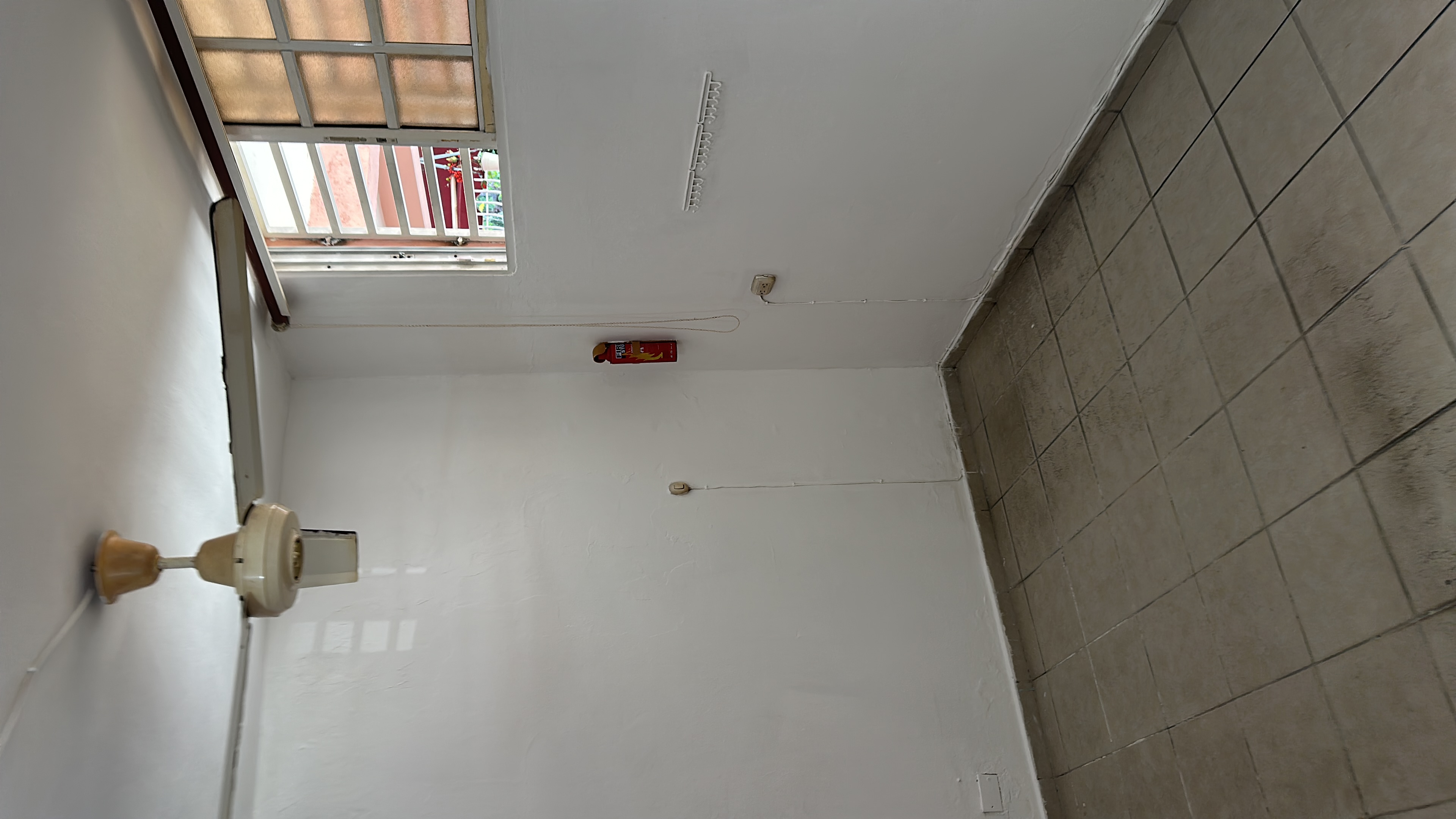 habitaciones y viviendas compartidas - Habitación independiente con baño. El Cacique 4