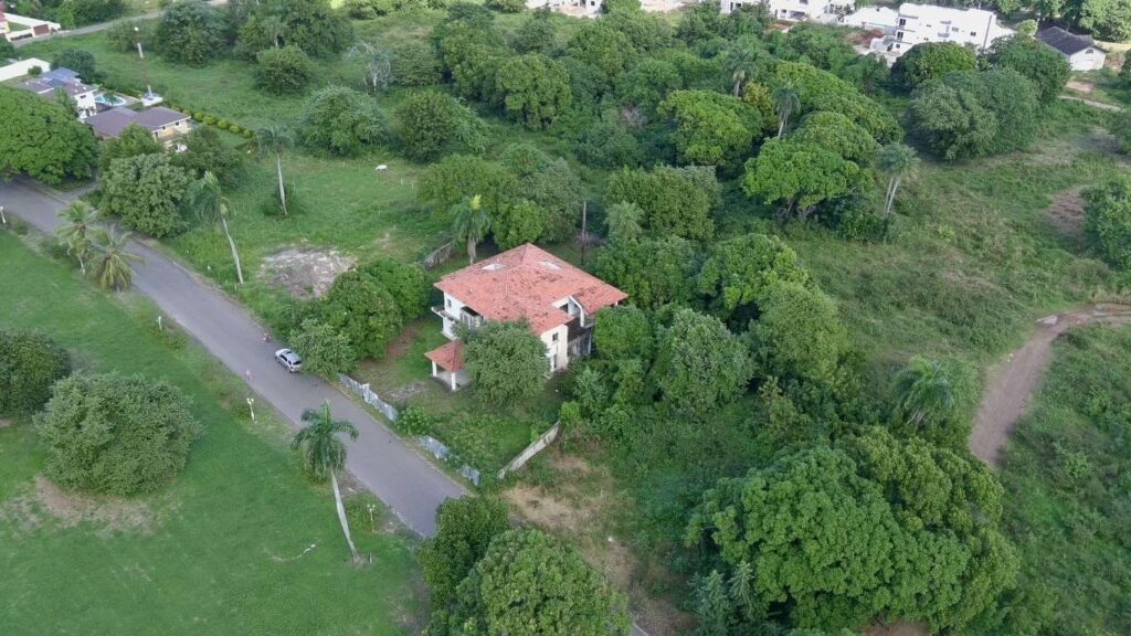 casas - 1660- VILLA EN COSTAMBAR, PTO. PTA.  3