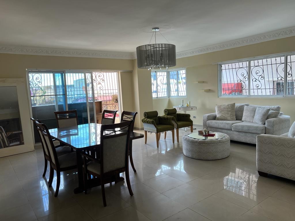 apartamentos - Se vende apartamento en Evaristo Morales 1