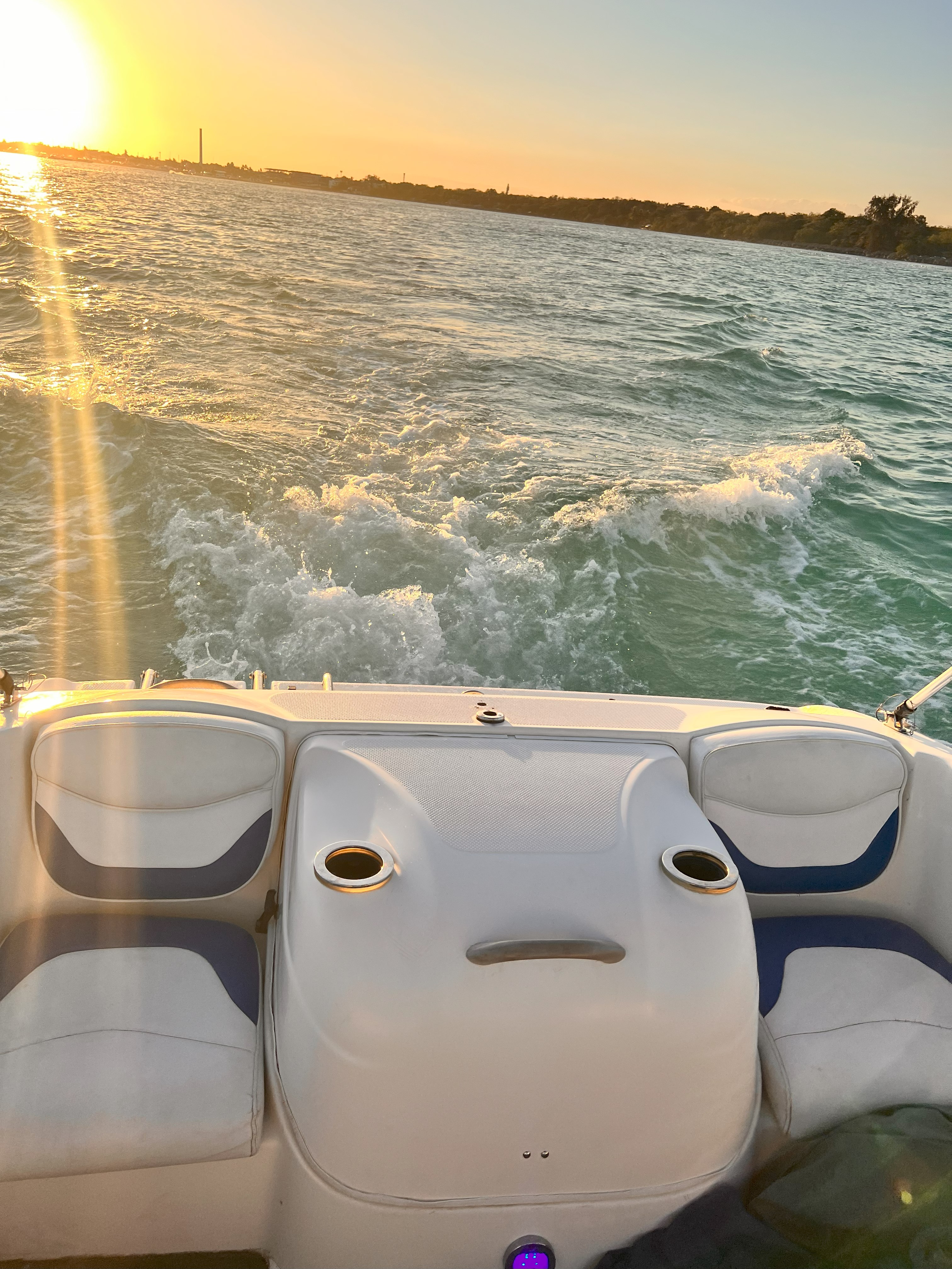 botes - Bote Bayliner 17 pies eslora,7 pasajero,Matricula al dia 2