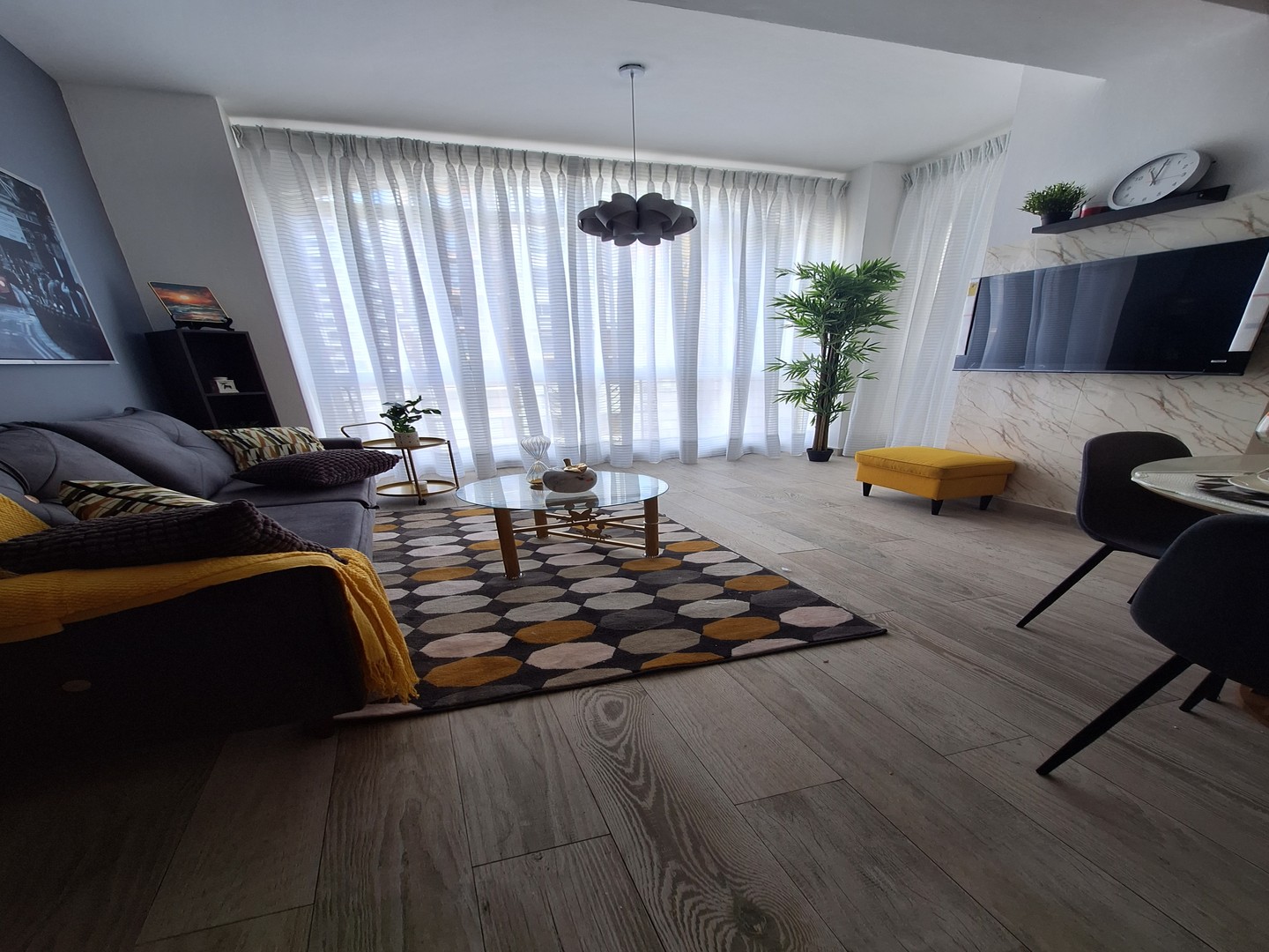 apartamentos - RENTO APARTAMENTO AMUEBLADO EN PIANTINI PISO ALTO ASC Y PLATA FULL 6