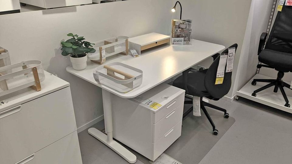 articulos de oficina - Escritorio IKEA , Mesa de Trabajo o Estudio 0