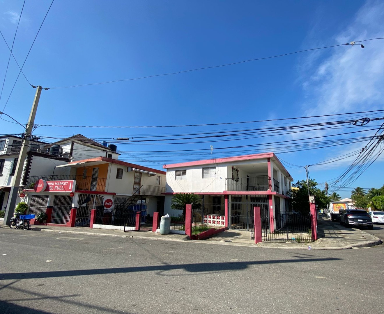 casas - Casa Comercial de 2 Niveles en Santiago