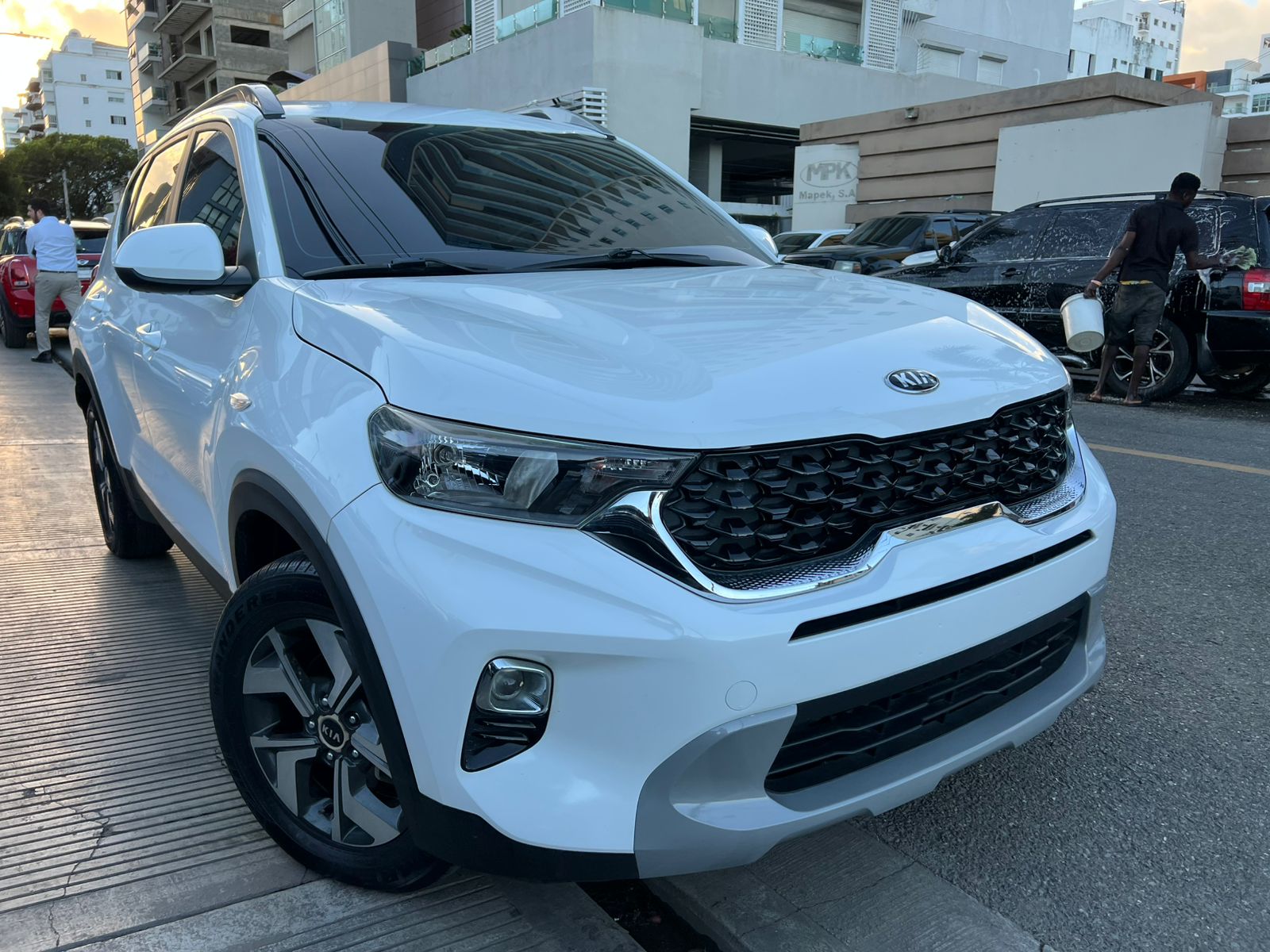 jeepetas y camionetas - KIA SONET 2022 2