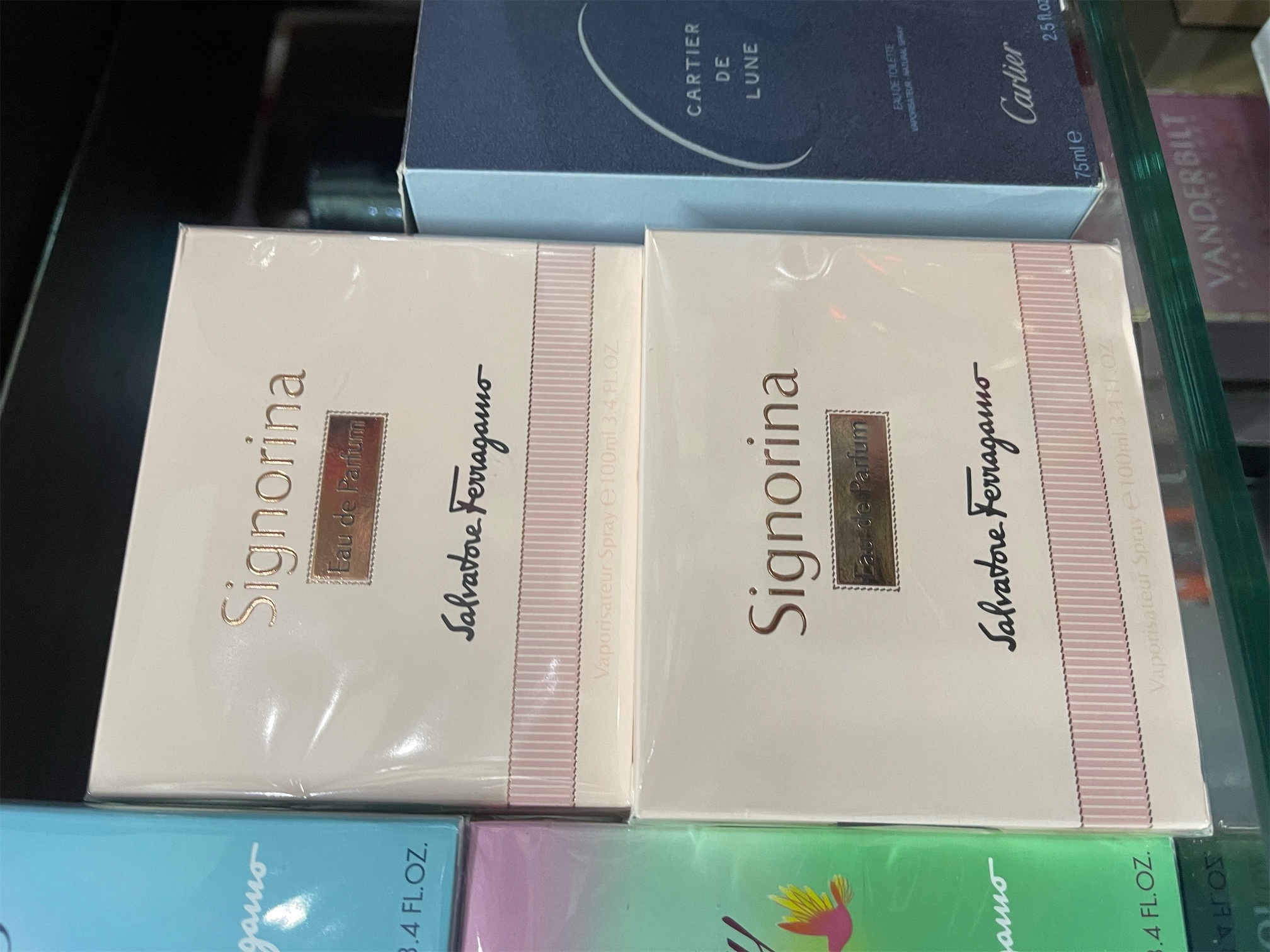 salud y belleza - Perfume Signorina Ferragamo Original. AL POR MAYOR Y AL DETALLE  0