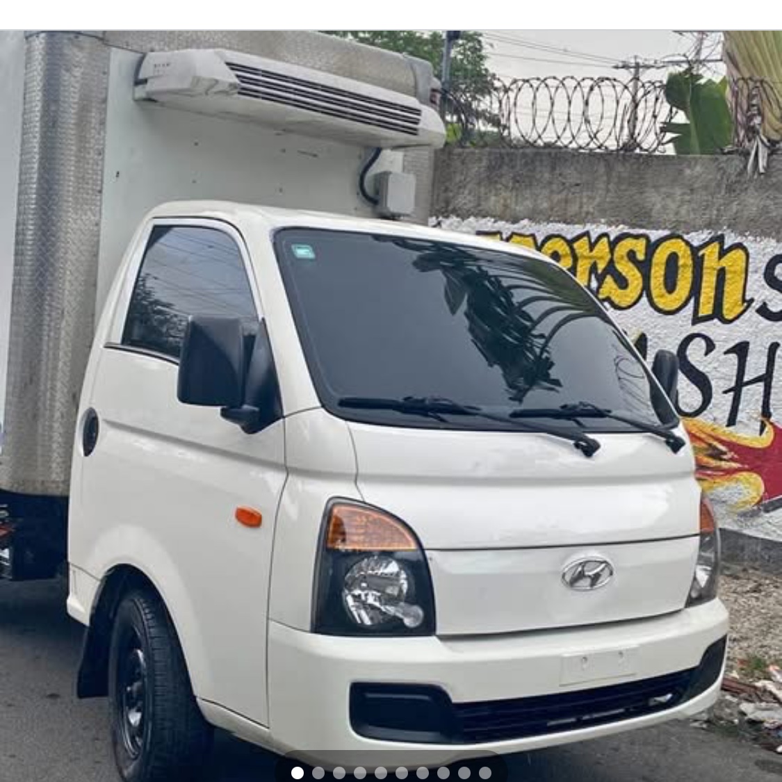 jeepetas y camionetas - Hiunday H-100 año 2016 negociable  0