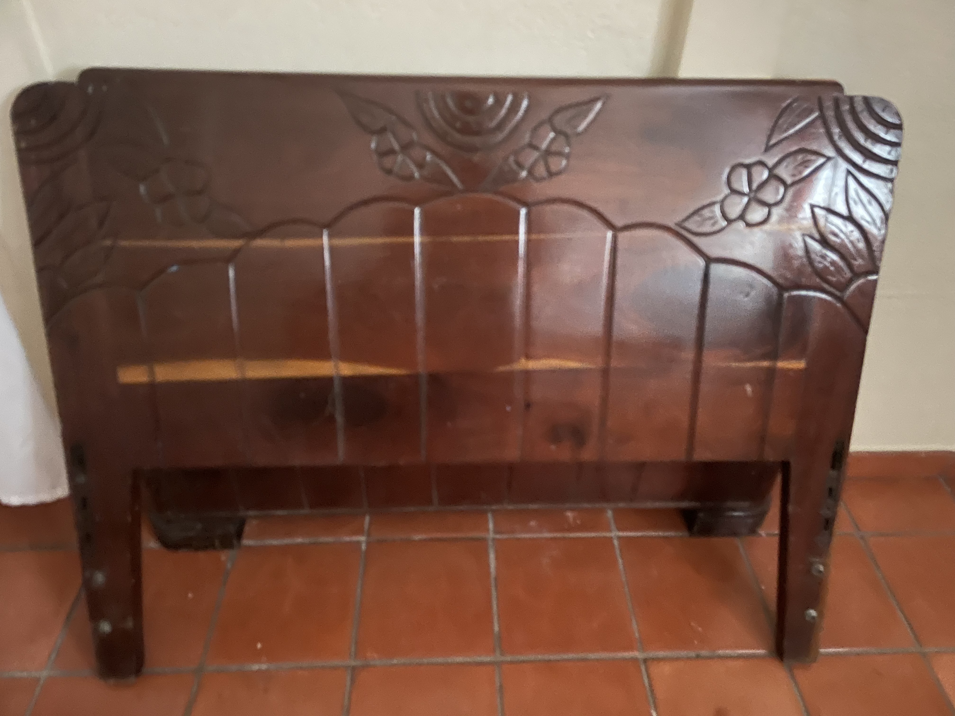 muebles y colchones - Espaldar en caoba   0