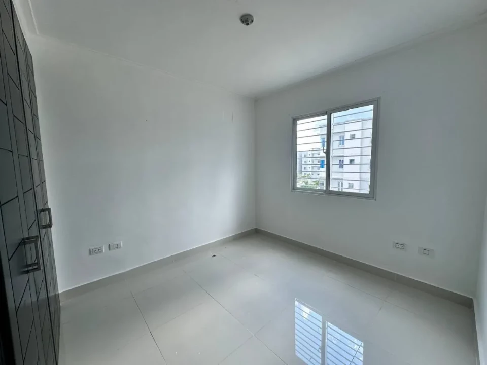 apartamentos - APARTAMENTO EN VENTA – RESIDENCIAL LAS CAYENAS SDE 3