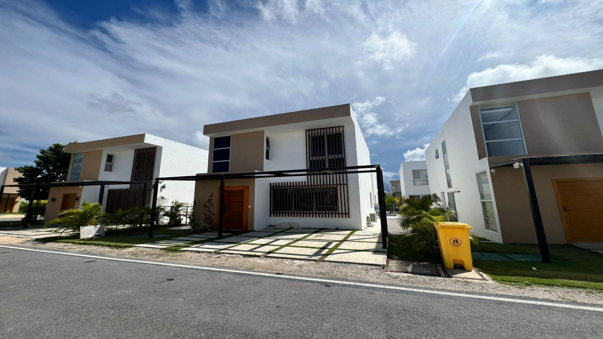 casas vacacionales y villas - Villa en Vista Cana 0