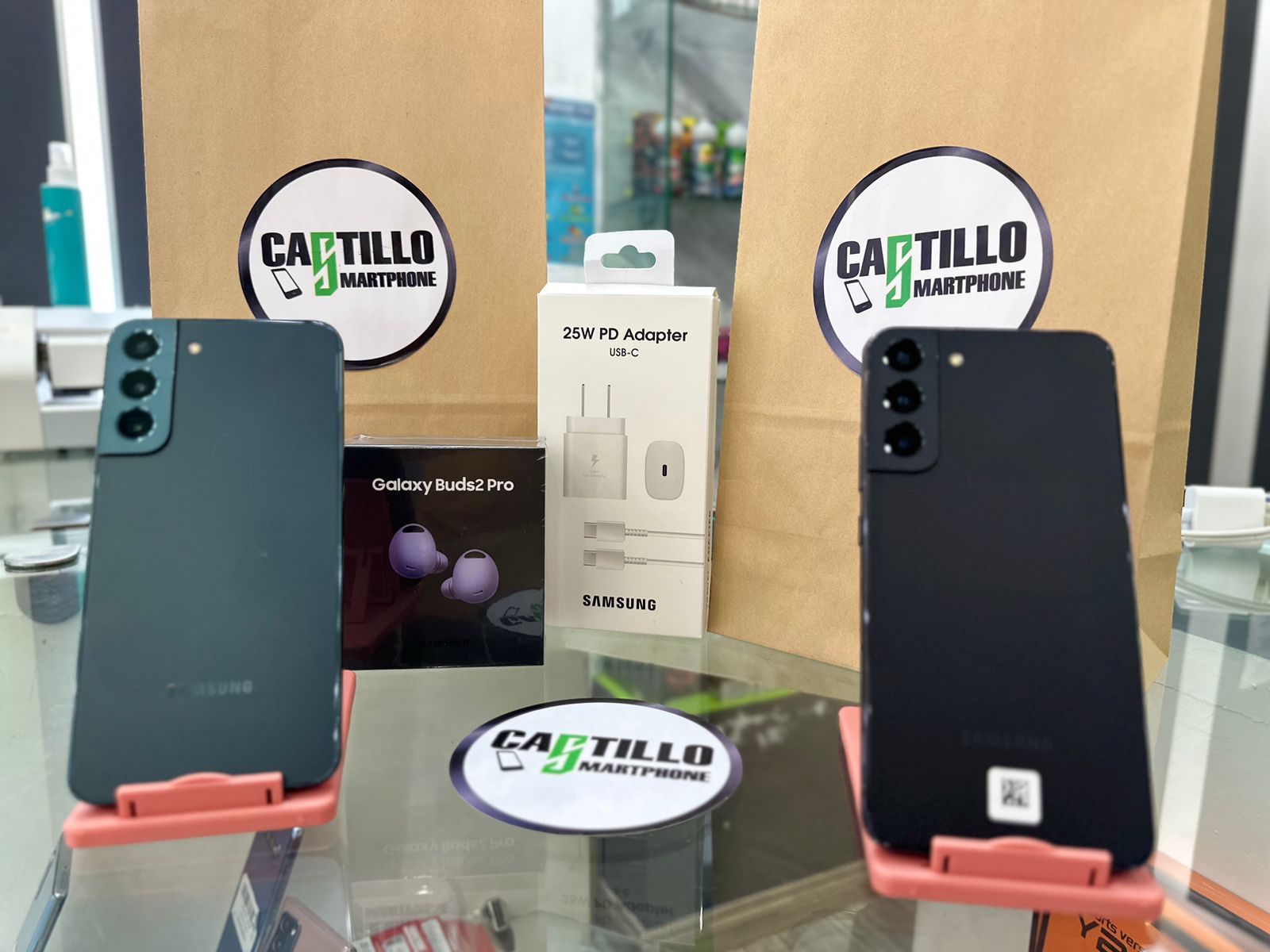 celulares y tabletas - Samsung Galaxy S22 PLUS 5G 128GB,256GB 0