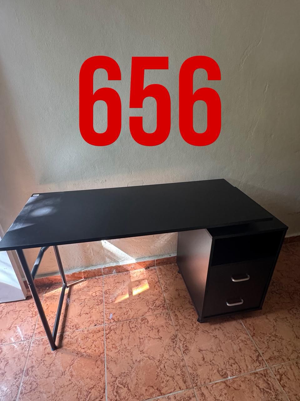 articulos de oficina - tenemos puertas ,escritorios ,exhibidores,vitrinas, artículos de oficina ,bocina 8